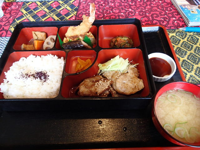 喫茶年輪（知床の宿　ペンション　しれとこくらぶ） - 知床斜里（洋食）の写真