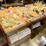 本場讃岐うどん めりけんや - 料理写真: