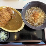 ゆで太郎/もつ次郎 - 料理写真:満腹カツカレーセット1140円