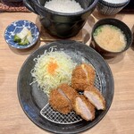 とんかつ神楽坂 さくら - ヒレかつ定食（120g）とん汁変更1730円