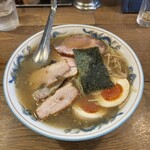 松波ラーメン店 - マツナミ麺、旨い