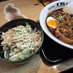 いそのかづお - かづおご飯(¥450) 札幌ブラック(¥1,000)