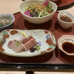 和食 むさし野 - サラダと刺身