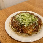 あじと - 肉玉そば＋すじコン