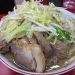 ラーメン二郎 - 小豚(野菜／カラメ)￥７５０　消費税５％時