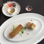 眺遊楼 - 春巻きと大根餅の盛り合わせ