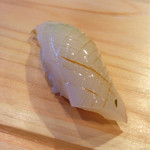 鮓 村瀬 - イカの昆布〆