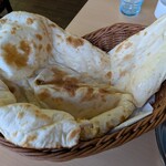 ヒマラヤン ダイニングステーション - ナン