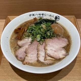 ラーメンWalkerキッチン