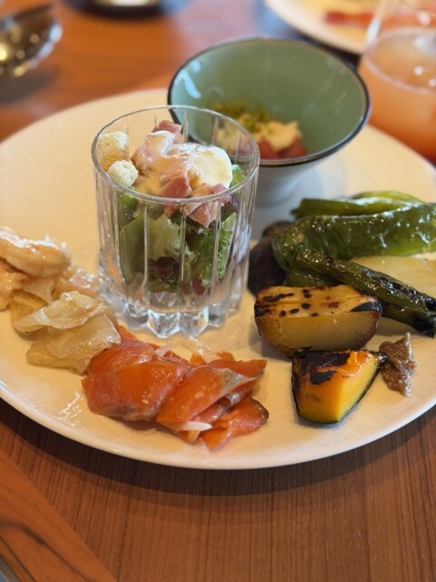 THE-MOMENT GRILL&DINING （ザ モーメント グリル&ダイニング