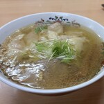 支那そば 一麺 - 料理写真:塩ワンタンメン　900円税込