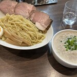 あいつのラーメン かたぐるま - 