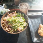 手打ちセルフうどん 海侍 - 