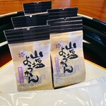 秋保グランドホテル - 客室のお茶菓子
