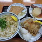 うどん 一福 - かけうどん、とり天、油揚げ、おでん