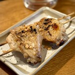 関内もつ肉店 - てばさき ¥320