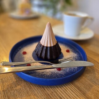 patisserie and cafe SAVORY_1