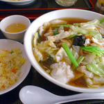 京華園 - 2013/11 ランチ 五目餡かけウマ煮麺+小チャーハン