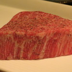 よろにく - ヒレカツ調理前