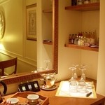 Palazzo Versace  - ミニバーコーナー