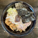 麺屋 葵 - 料理写真:「辛魚油そば」（930円）