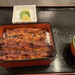 八百徳 - 