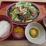 ジョイフル - 料理写真:大分名物ニラ豚定食＋生たまご