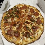 ドミノピザ - 料理写真:クワトロ・ペパロニラバー L パン生地