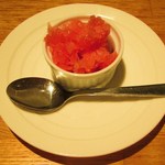 GRAND DELI - 口直しのソルベは「ブラッドオレンジ」です。