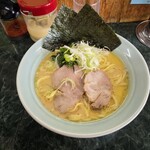 寺田家 北柏店 - ラーメン中