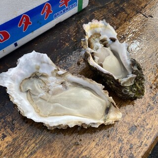 魚売場 森田水産_0