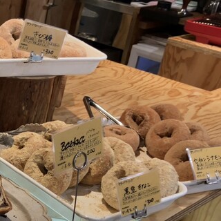 FarmMart & Friends_0