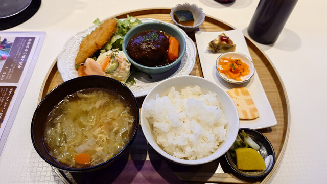 Lunchっち。 （ランチッチ） - 葭川公園/食堂 | 食べログ