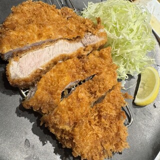 お肉屋さんが『君に、焼いて揚げる。』_0