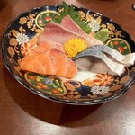 生ビール199円とおでん500円食べ放題 のれん - 
