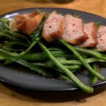 恵比寿ハジカミ - 豚トロ青椒肉絲