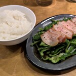 恵比寿ハジカミ - 豚トロ青椒肉絲＋白飯