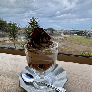 山の上のカフェ Garden_0