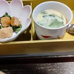 華屋与兵衛 - 小鉢と茶碗蒸し