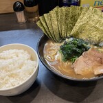 侍  - ラーメン＋海苔＋ライス