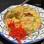焼き鳥ともつ鍋 ぶあいそ - チャーハン