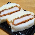 ヤオコーピノ - 料理写真:ロースカツサンド