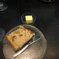 ラ・ボンヌターブル - 