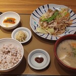 やよい軒 - 料理写真: