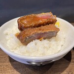 洋食の朝日 - 口頭オーダー
            ✅ビーフカツ定食¥1.900❣️
            　※圧倒的一番人気
            　※後会計〜キャッシュオンリー
            　※ご飯お代わり無料