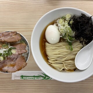 煮干しラーメン ゼクウ - 料理写真:ネプチューンアドバンス、チャーシュー丼