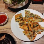 韓国料理食べ放題 ムハンポチャ - 