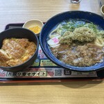 資さんうどん - 料理写真: