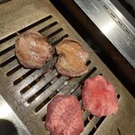 和牛焼肉と極上牛タン THE BLACK BULL CLUB - 