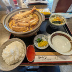 みそ屋 - えび天入りみそ煮込み定食（麺大盛）